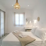 Maroulis Naxos Guest house