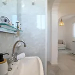 Maroulis Naxos Guest house