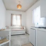 Maroulis Naxos 3*