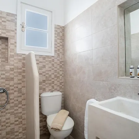 Gasthuis Maroulis Naxos 3*