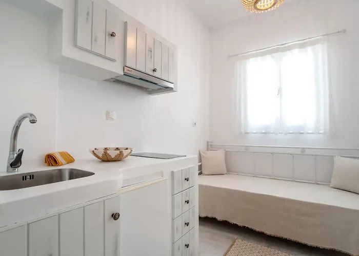 Maroulis Naxos Mikri Vigla