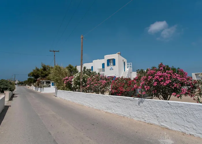 Maroulis Naxos Гостевой дом 3*