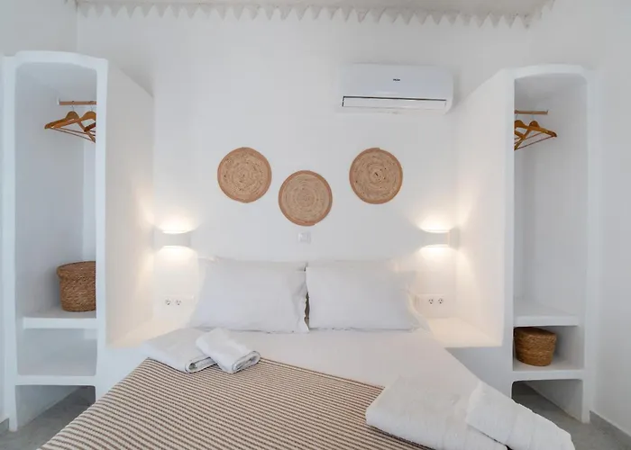 Maroulis Naxos Гостевой дом 3*