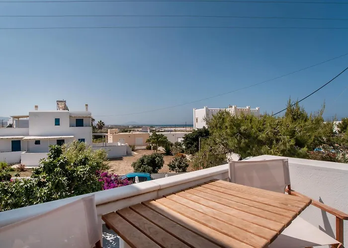 Maroulis Naxos Konukevi Mikri Vigla