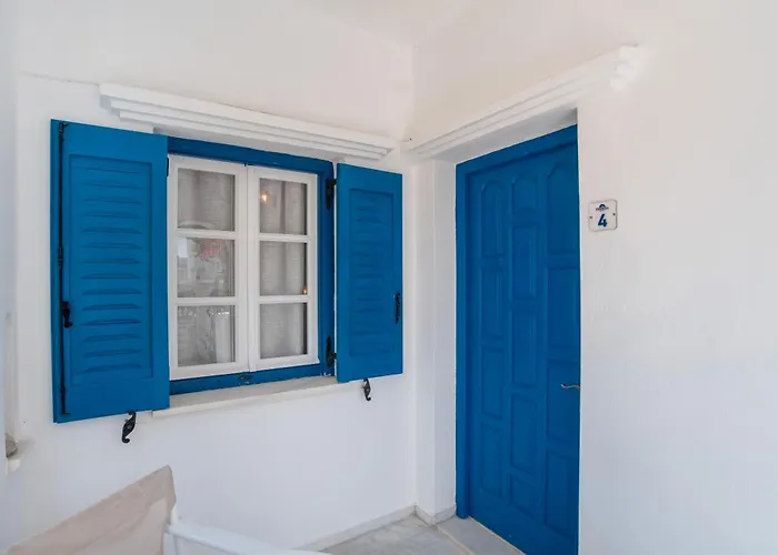 Konukevi Maroulis Naxos