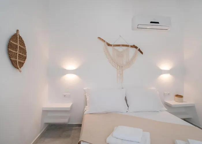 Maroulis Naxos Konukevi